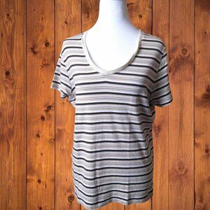 ST. JOHN'S BAY CLASSIC TEE WOMEN'S LARGE SHORT SLEEVE STRIPED T-SHIRT V-NECK